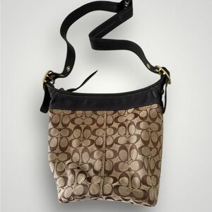 VINTAGE COACH LEATHER & CANVAS SIGNATURE BLEEKER # 11437 DUFFLE BUCKET BAG